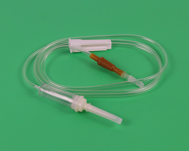 Disposable infusion Set With Needle -  03