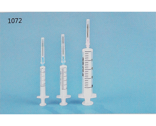 Disposable syringe(two parts)