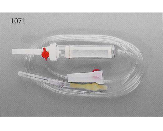 Transfusion sets for single use